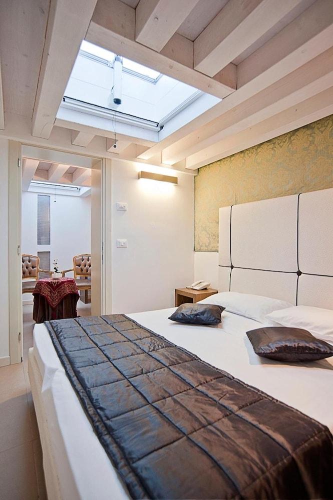 Al Canal Regio - Guest House Venice Ngoại thất bức ảnh