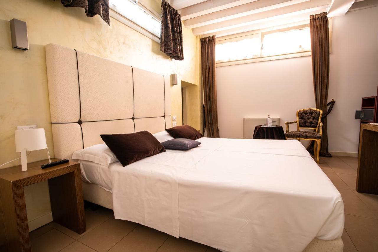 Al Canal Regio - Guest House Venice Ngoại thất bức ảnh